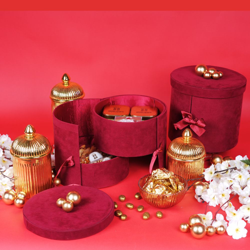 Sued Round Double Decer Box Hamper