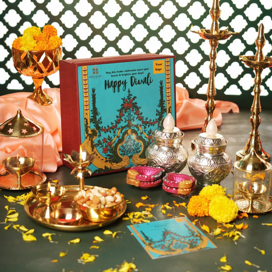 Silver light Hamper