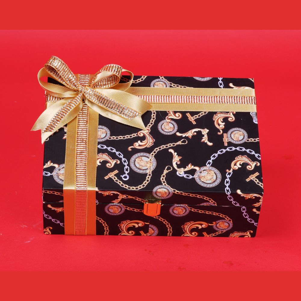 Versache Black Box Hamper