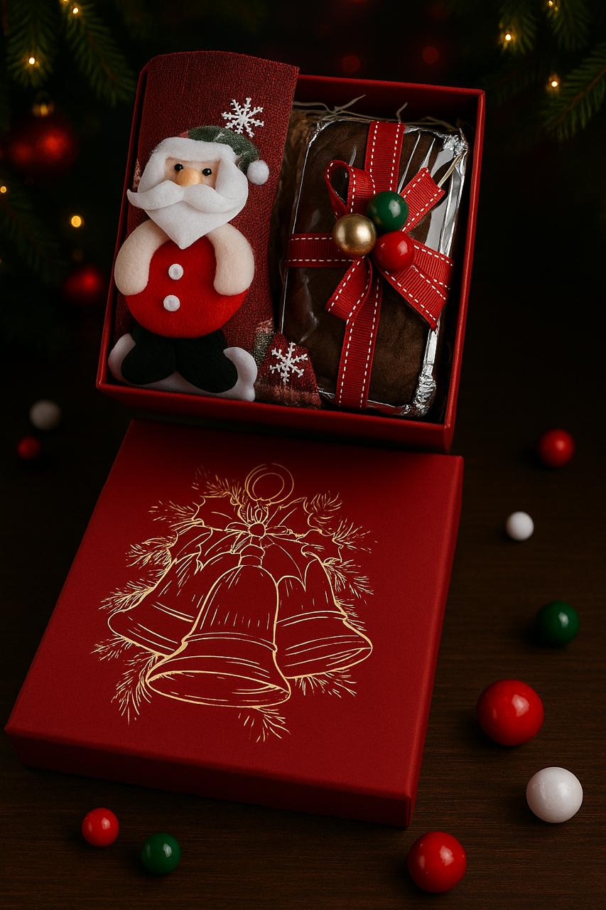 Stockings & Cake Hamper