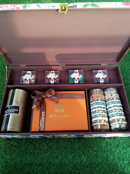 Christmas Cherish Box